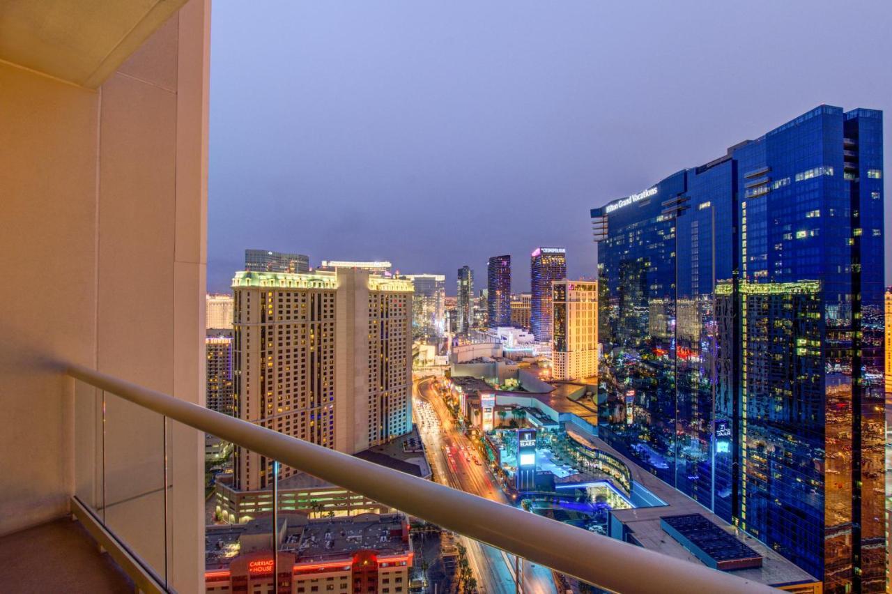 Penthouse Suite With Strip View At The Signature At Mgm Grand Las Vegas Dış mekan fotoğraf